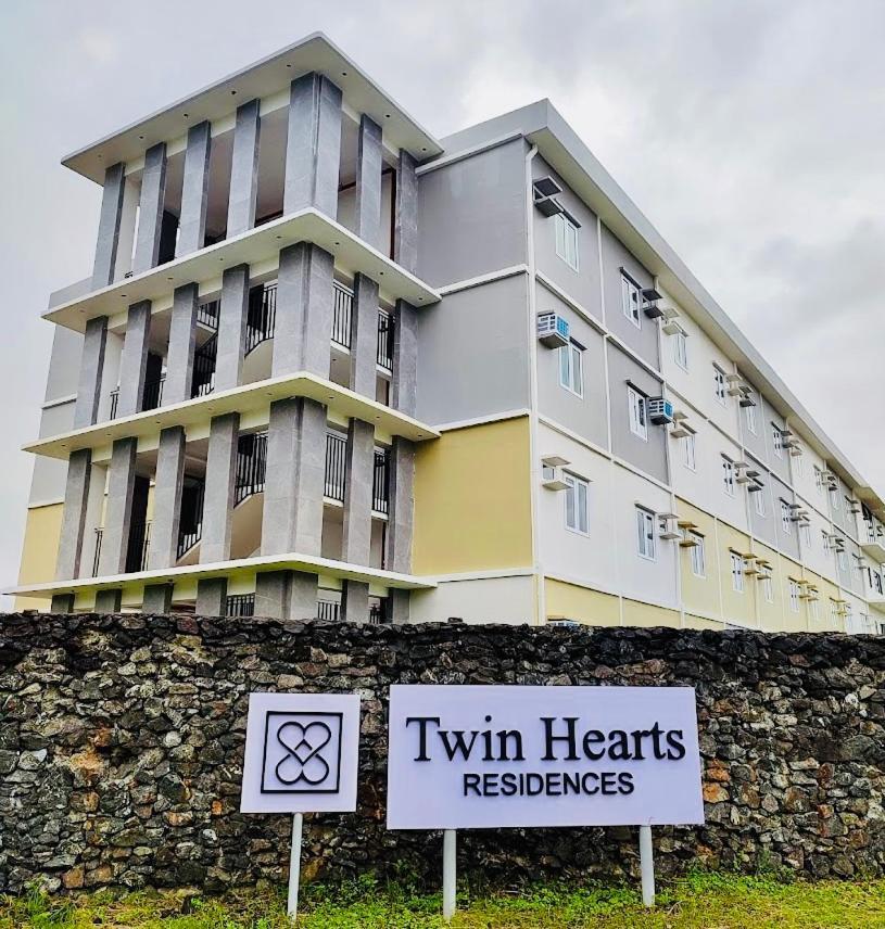 Gbf Premium Suite-Rm 207 Twin Hearts Residences 1 Roxas City Buitenkant foto